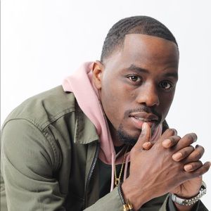 Meet your Posher, Ellis